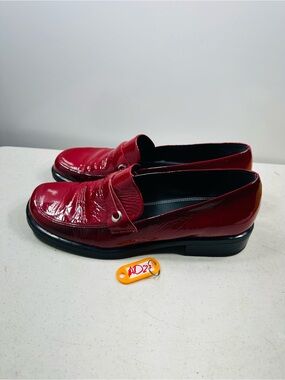 Naturalizer Red Patent Slip-On Loafers size 9
